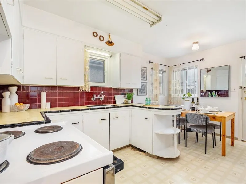 3687 E 26TH AVENUE - photo 3 of 19