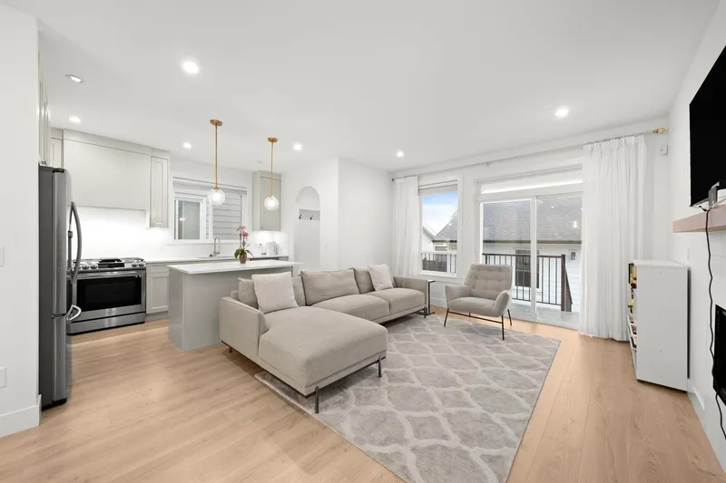 16782 21A AVENUE - photo 2 of 25