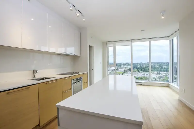 1612 13438 CENTRAL AVENUE - photo 4 of 25