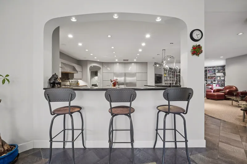 1075 THOMSON ROAD - photo 4 of 25