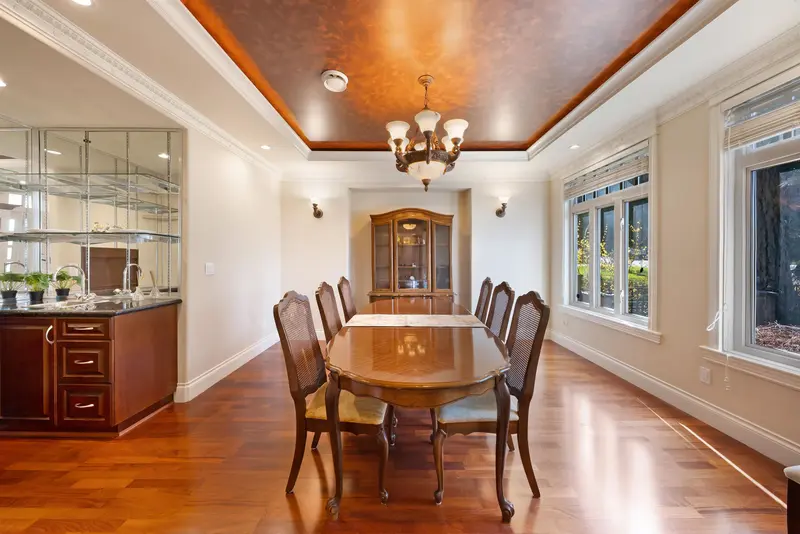 6166 DENBIGH AVENUE - photo 3 of 25