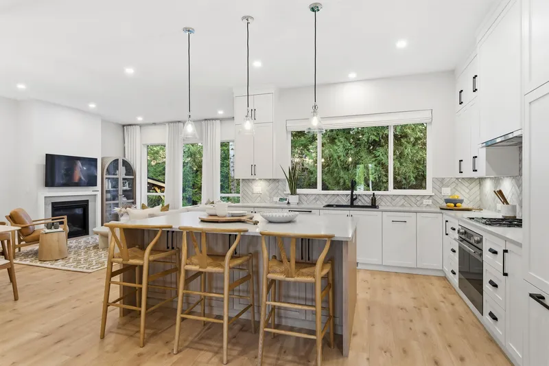 3042 BRIGETTE STREET - photo 4 of 25