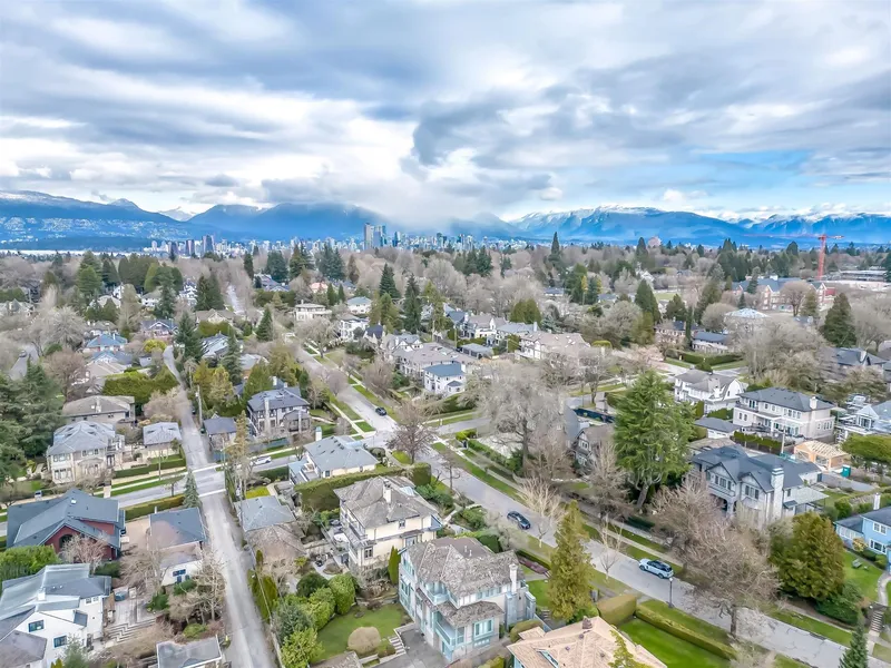 4430 CYPRESS STREET - photo 3 of 25