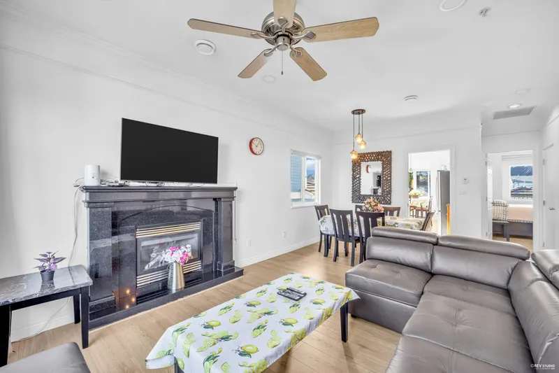 3440 E 25TH AVENUE - photo 2 of 25