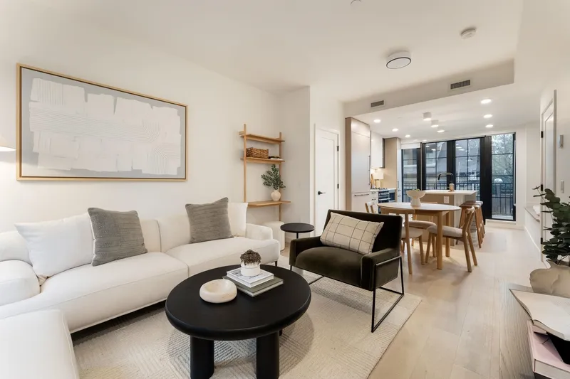 197 W KING EDWARD AVE STREET - photo 2 of 25