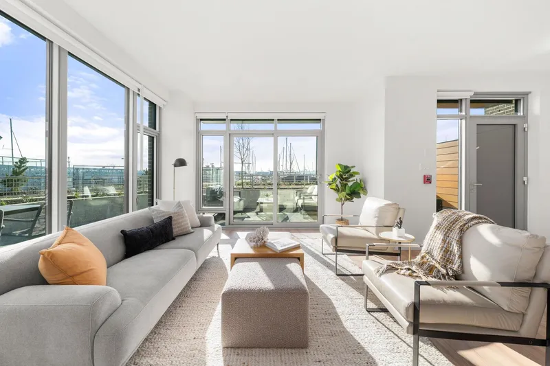 110 755 HARBOURSIDE DRIVE - photo 3 of 23