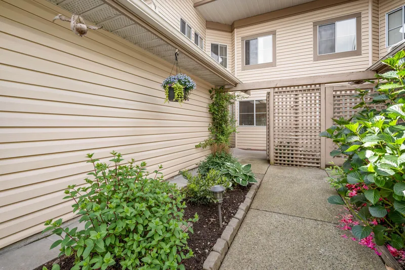 30 6140 192 STREET - photo 4 of 25