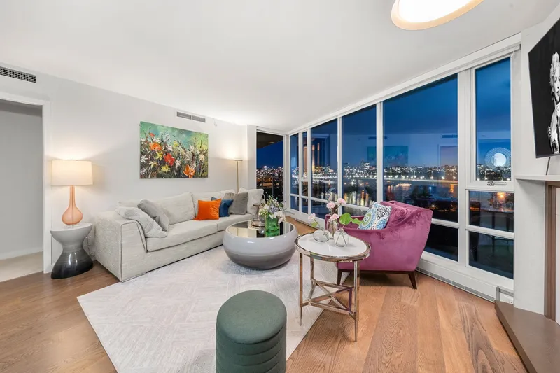 903 8 SMITHE MEWS - photo 4 of 25