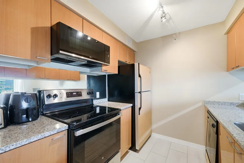 1903 1288 W GEORGIA STREET - photo 4 of 25