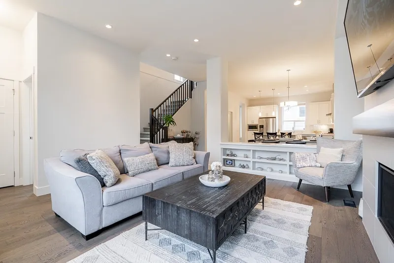 2136 164A STREET - photo 4 of 25