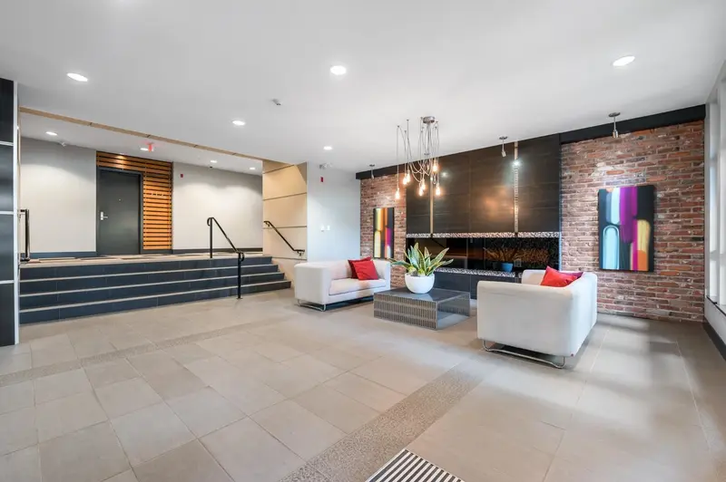 402 220 SALTER STREET - photo 3 of 25