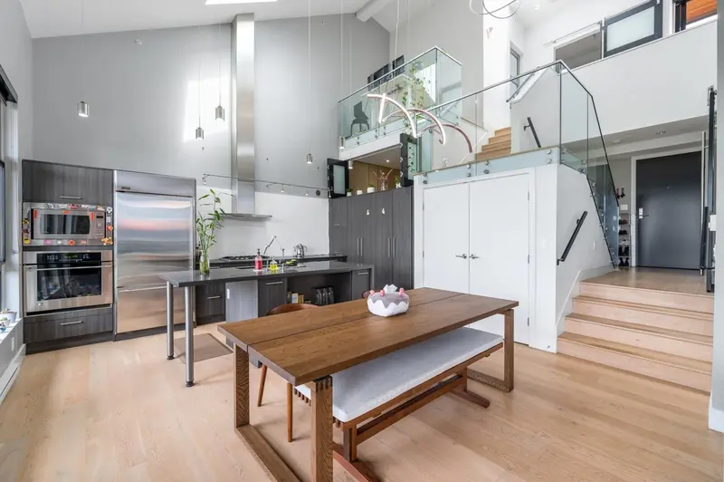 402 220 SALTER STREET - photo 4 of 25