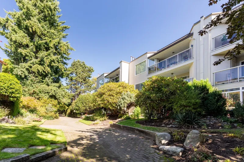 501 1225 MERKLIN STREET - photo 2 of 25