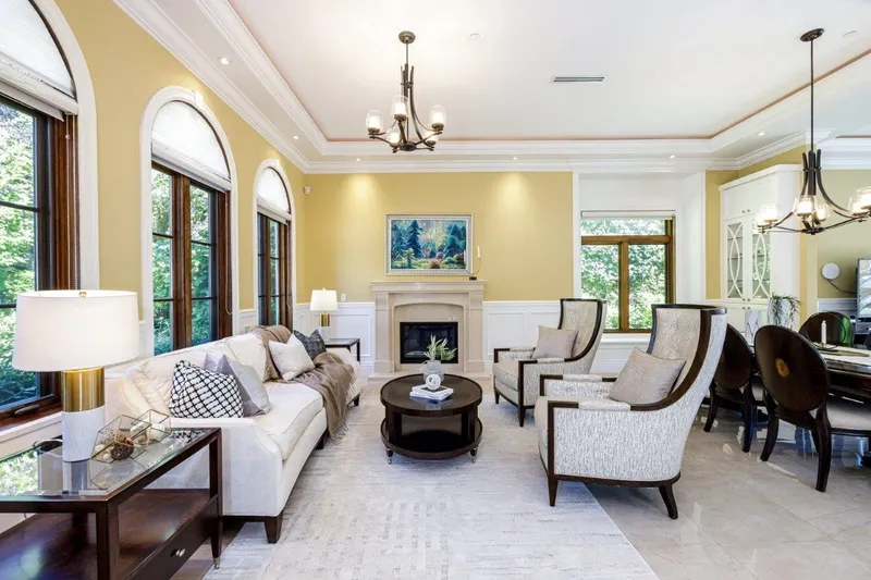 3928 W 34TH AVENUE - photo 2 of 25