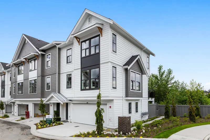 45 7918 204B STREET - photo 1 of 24