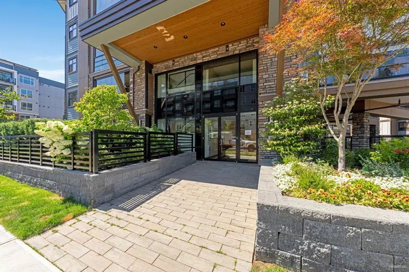 407 3535 146A STREET - photo 1 of 25