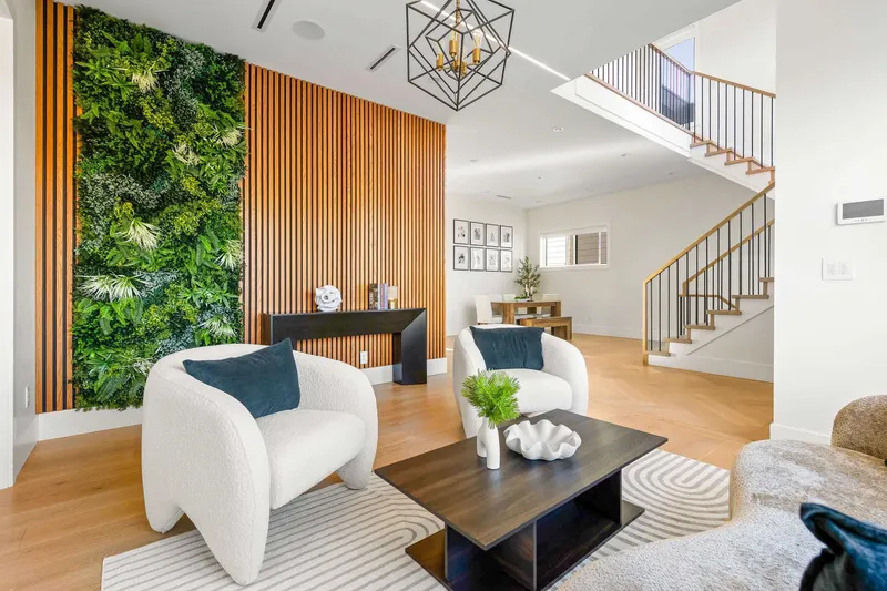 1267 160A STREET - photo 4 of 25