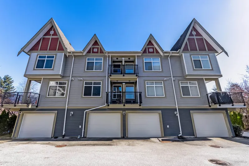 3 9277 121 STREET - photo 2 of 25