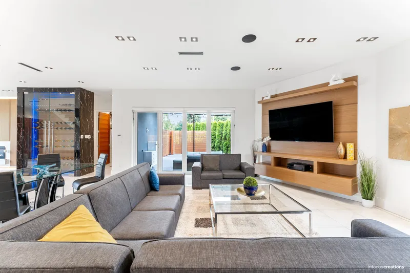 10078 MARY DRIVE - photo 4 of 25