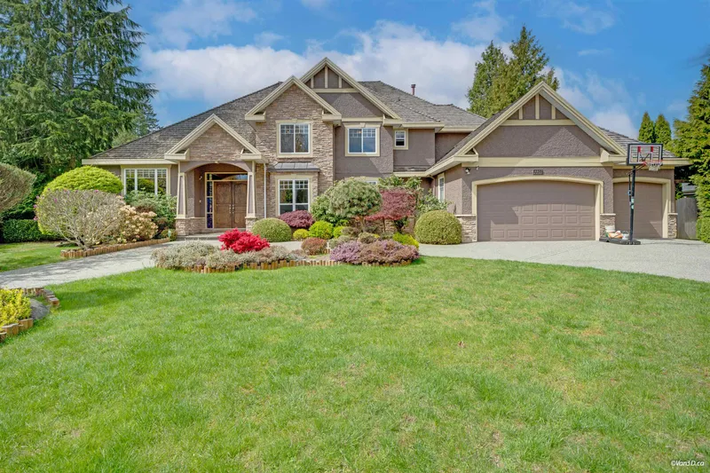 2255 135A STREET - photo 1 of 25