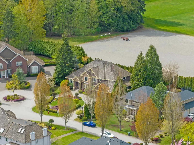 2255 135A STREET - photo 2 of 25