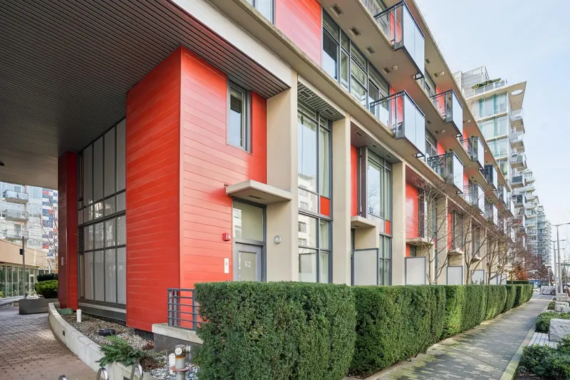 62 W 1ST AVENUE - photo 2 of 25