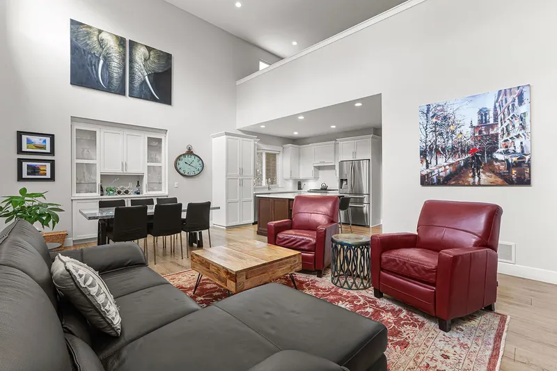 14 7891 211 STREET - photo 4 of 25