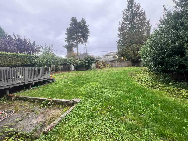 5870 CARTIER STREET - photo 3 of 17