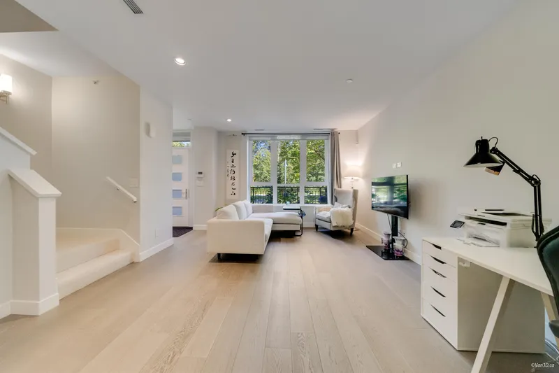 5336 UNIVERSITY BOULEVARD - photo 3 of 25