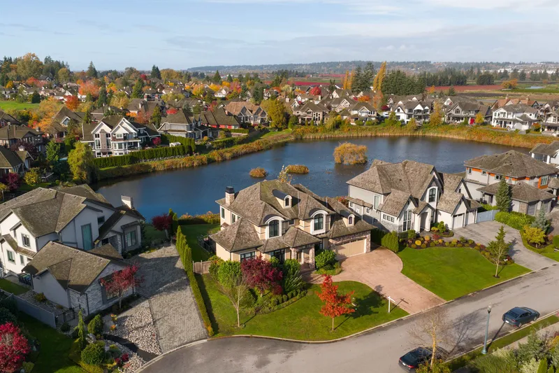 3863 159A STREET - photo 2 of 25