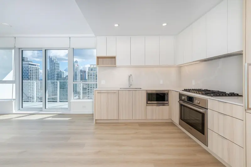 2304 6087 WILSON AVENUE - photo 2 of 25