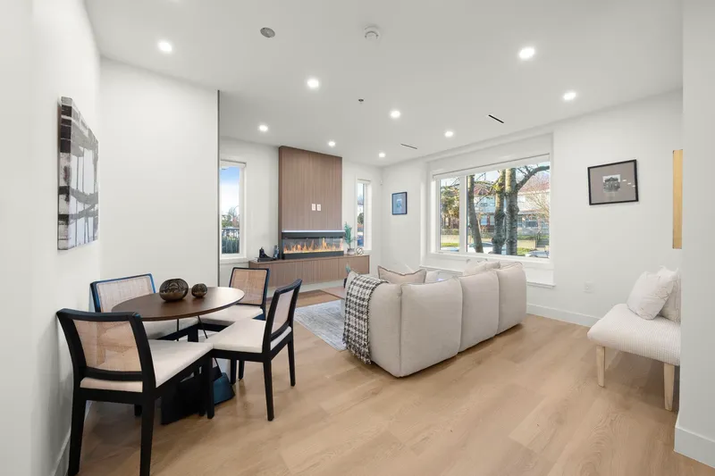 1 1278 E 63RD AVENUE - photo 4 of 25