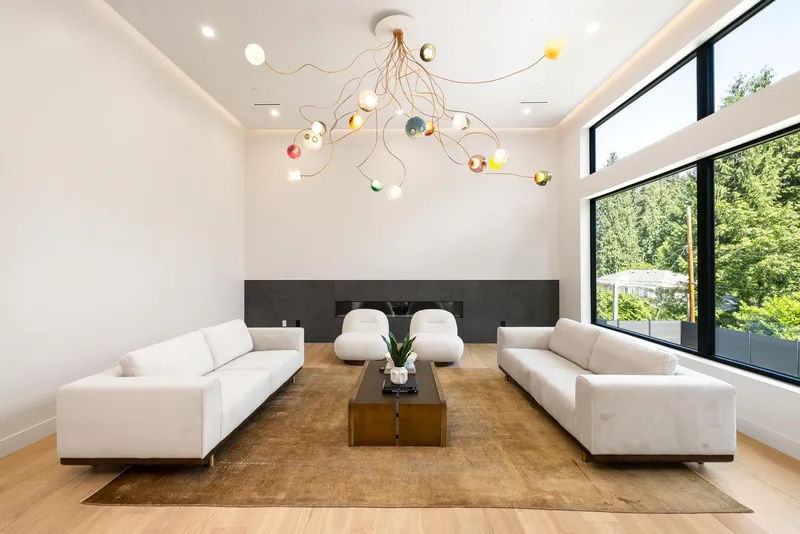 620 KENWOOD ROAD - photo 3 of 25