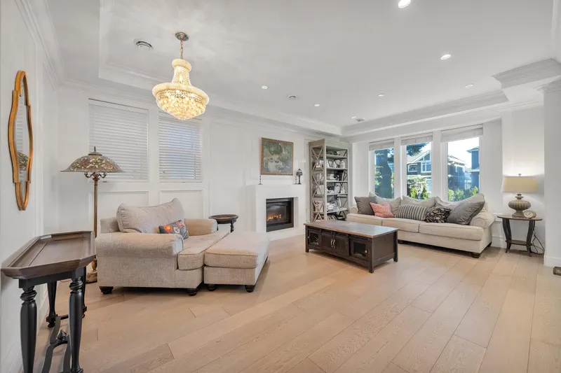 5887 BATTISON STREET - photo 3 of 25