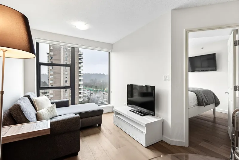 803 1723 ALBERNI STREET - photo 3 of 24