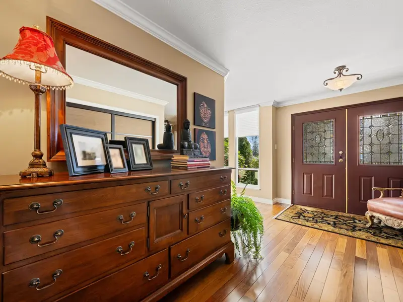 13383 14A AVENUE - photo 4 of 17