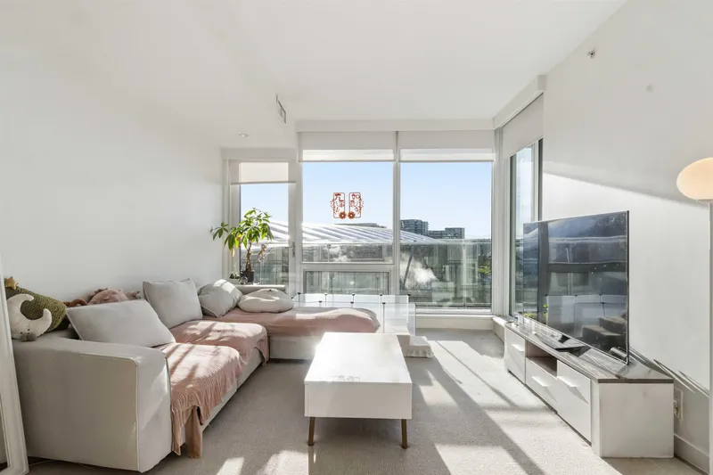 611 6611 PEARSON WAY - photo 3 of 25