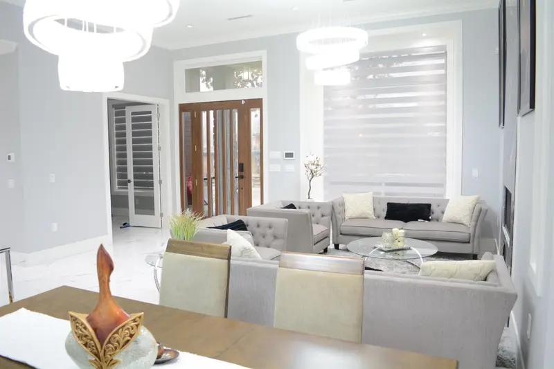 14548 110A AVENUE - photo 4 of 25