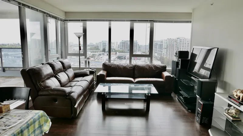 1503 7117 ELMBRIDGE WAY - photo 3 of 11