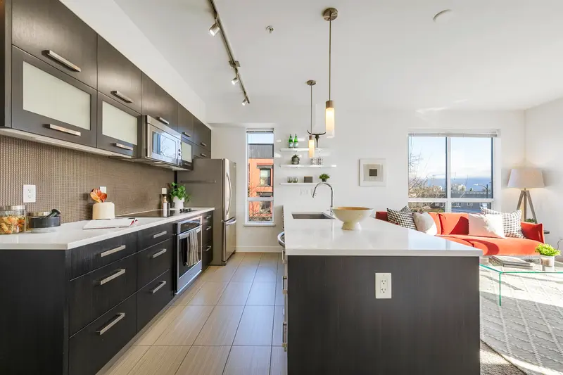 206 3333 MAIN STREET - photo 2 of 25