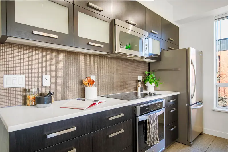 206 3333 MAIN STREET - photo 3 of 25