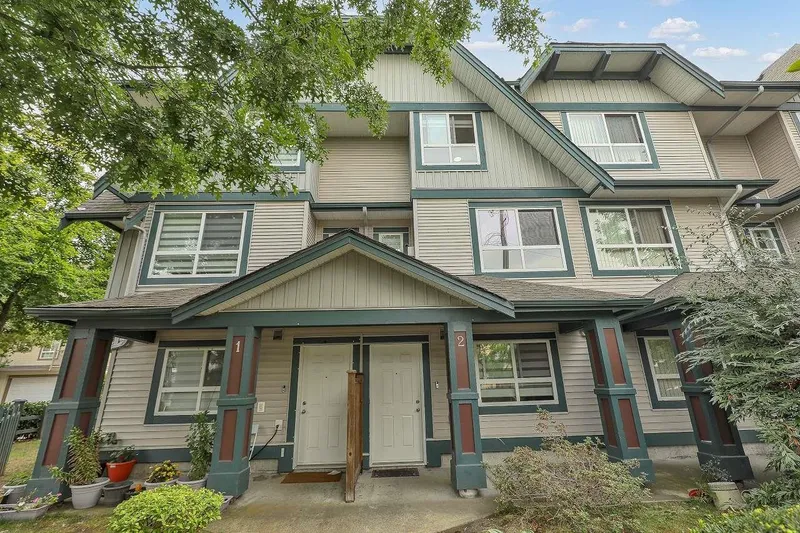 2 12730 66 AVENUE - photo 4 of 25