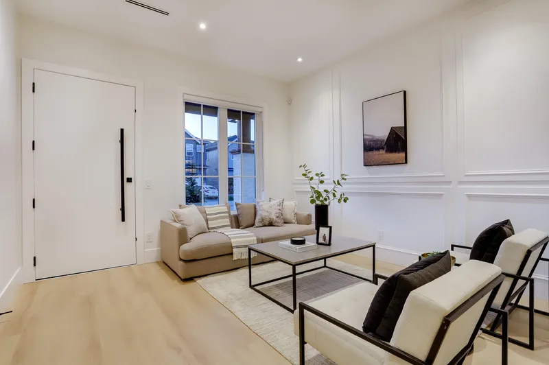 7510 205A STREET - photo 2 of 25