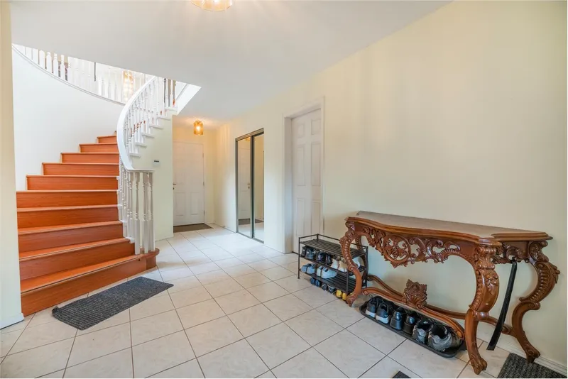 7932 ROSEWOOD STREET - photo 2 of 25