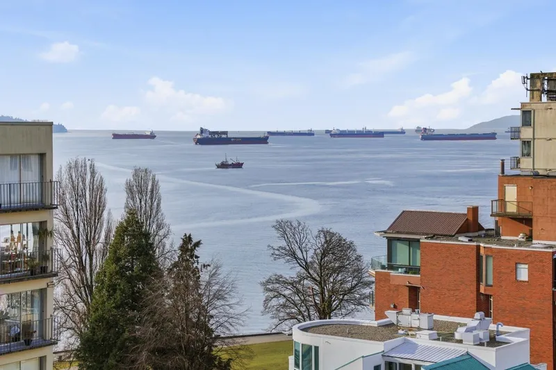 808 1330 HARWOOD STREET - photo 1 of 25