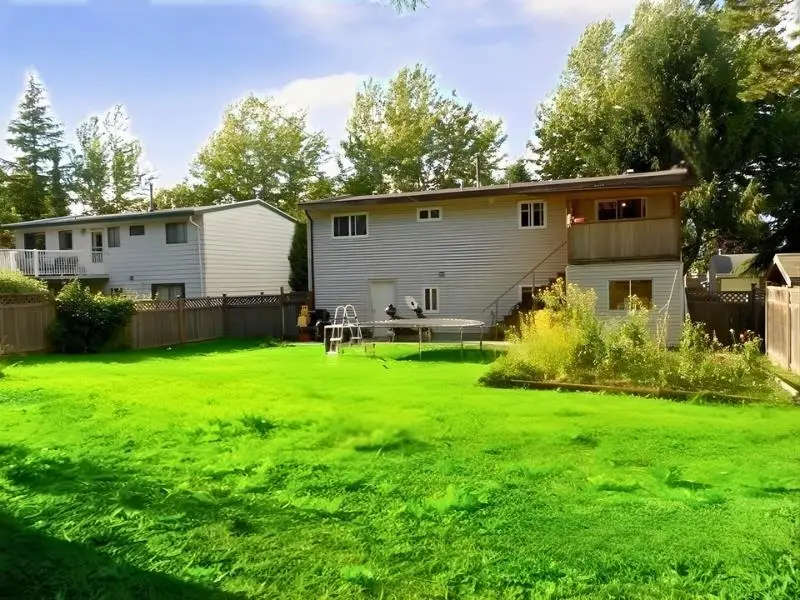 17348 62A AVENUE - photo 3 of 5