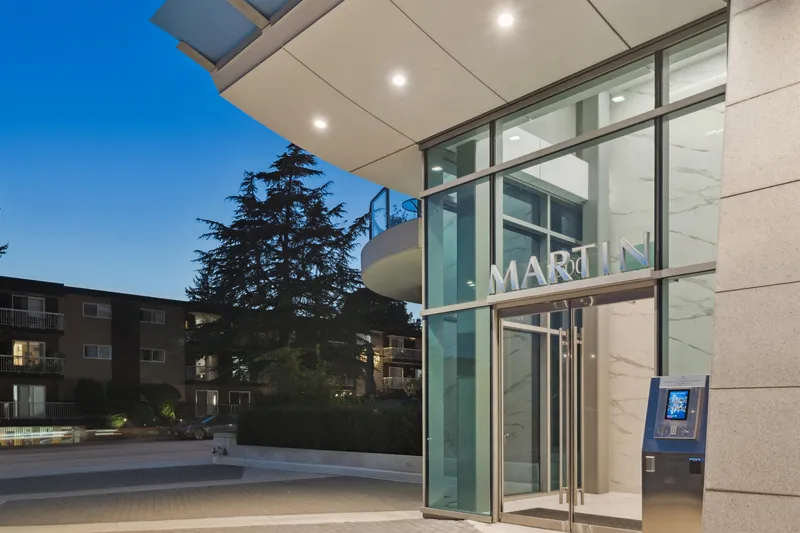 1406 1500 MARTIN STREET - photo 4 of 25