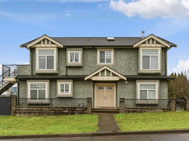 1389 E 54TH AVENUE - photo 1 of 20