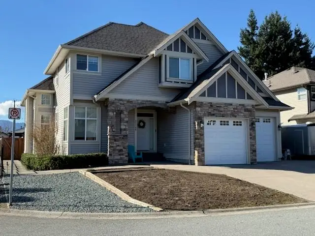 45748 SAFFLOWER CRESCENT - photo 1 of 25
