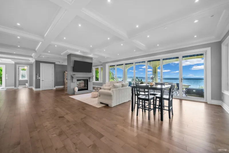 1349 ANDERSON STREET - photo 3 of 25